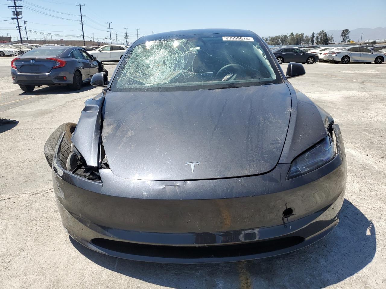 Tesla Model 3 Image 5