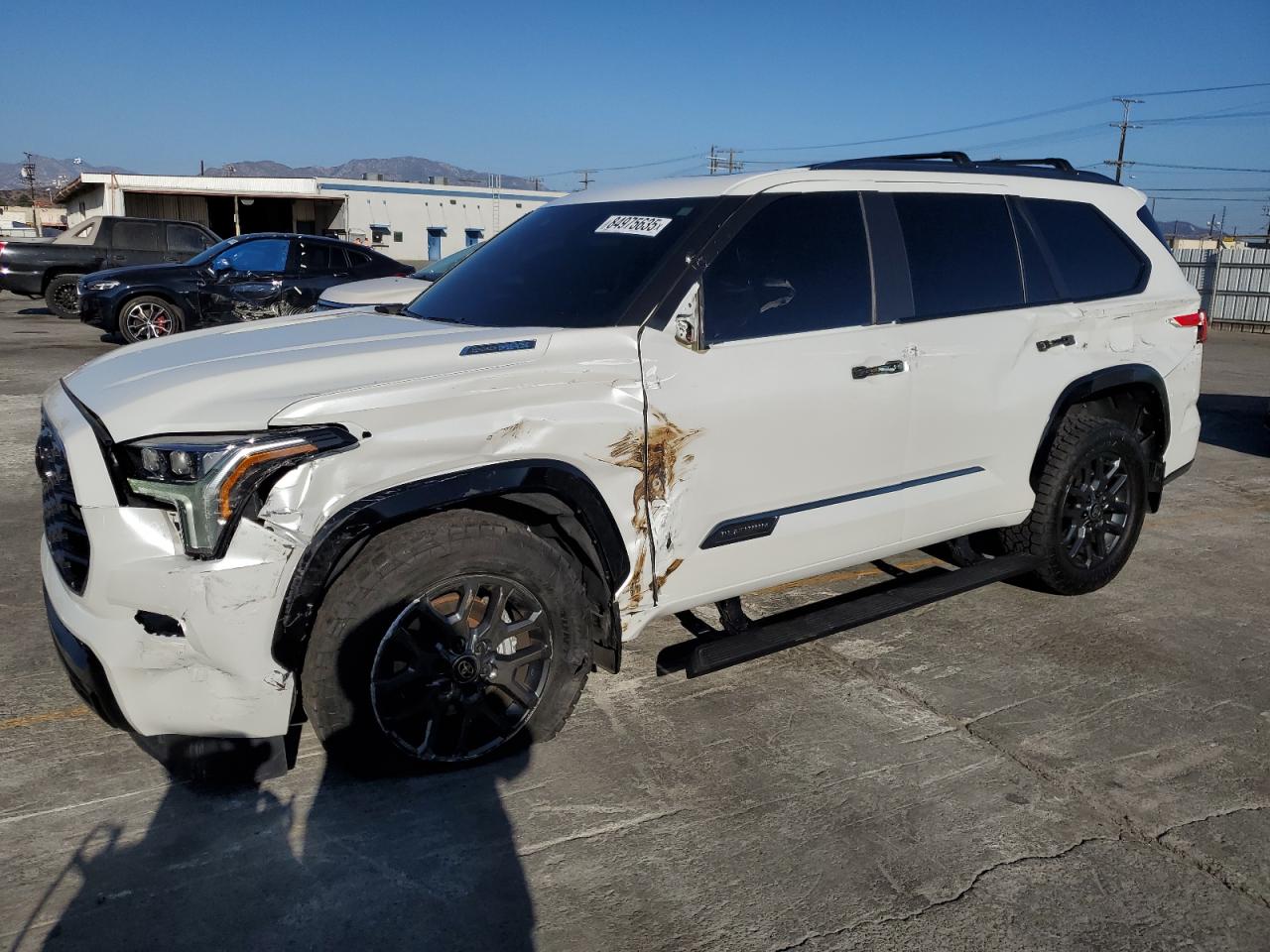 Toyota Sequoia Sr5 Image 1