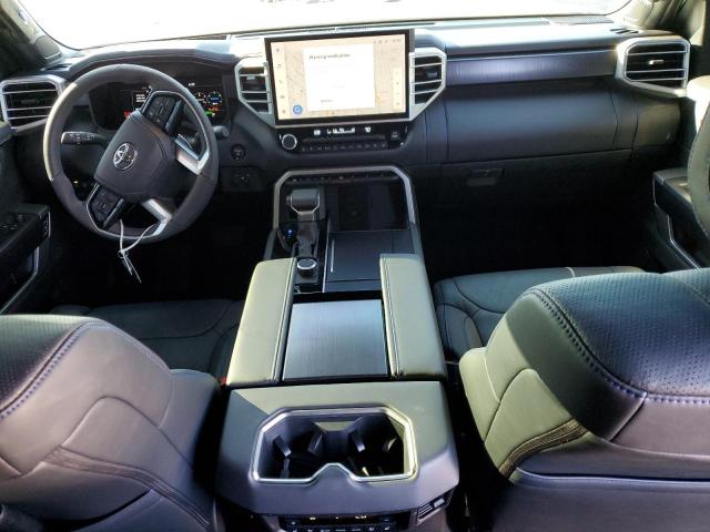 Toyota Sequoia Sr5 Image 12