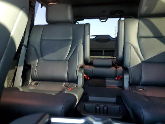 Toyota Sequoia Sr5 Image 3