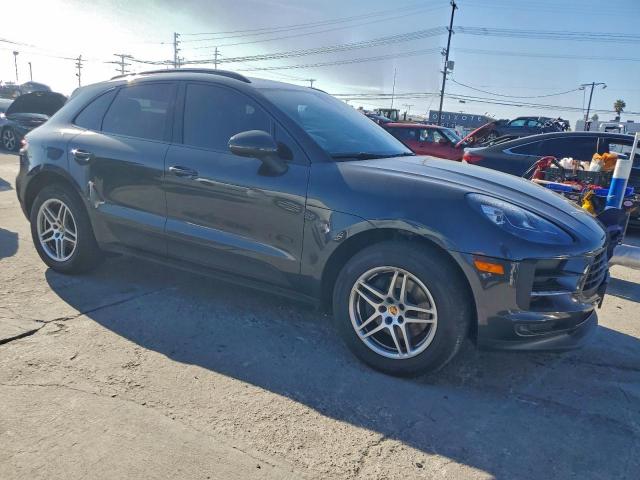 Porsche Macan Image 3