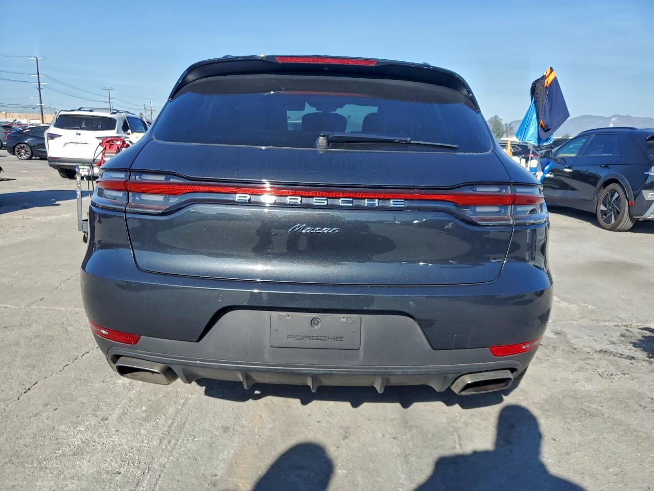 Porsche Macan Image 4