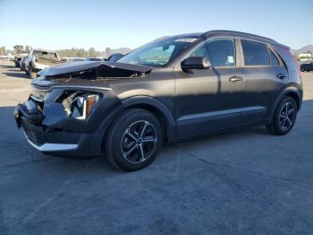  Salvage Kia Niro