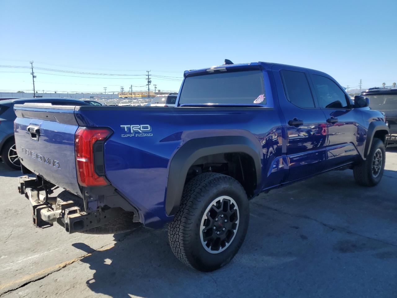 Toyota Tacoma Double Cab Image 2
