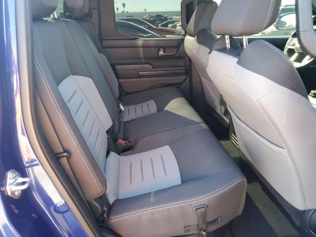 Toyota Tacoma Double Cab Image 13