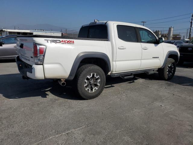 Toyota Tacoma Double Cab Image 12