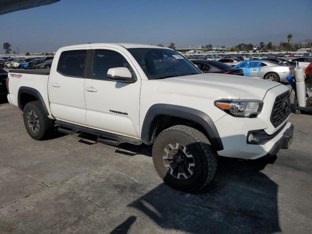 Toyota Tacoma Double Cab Image 11