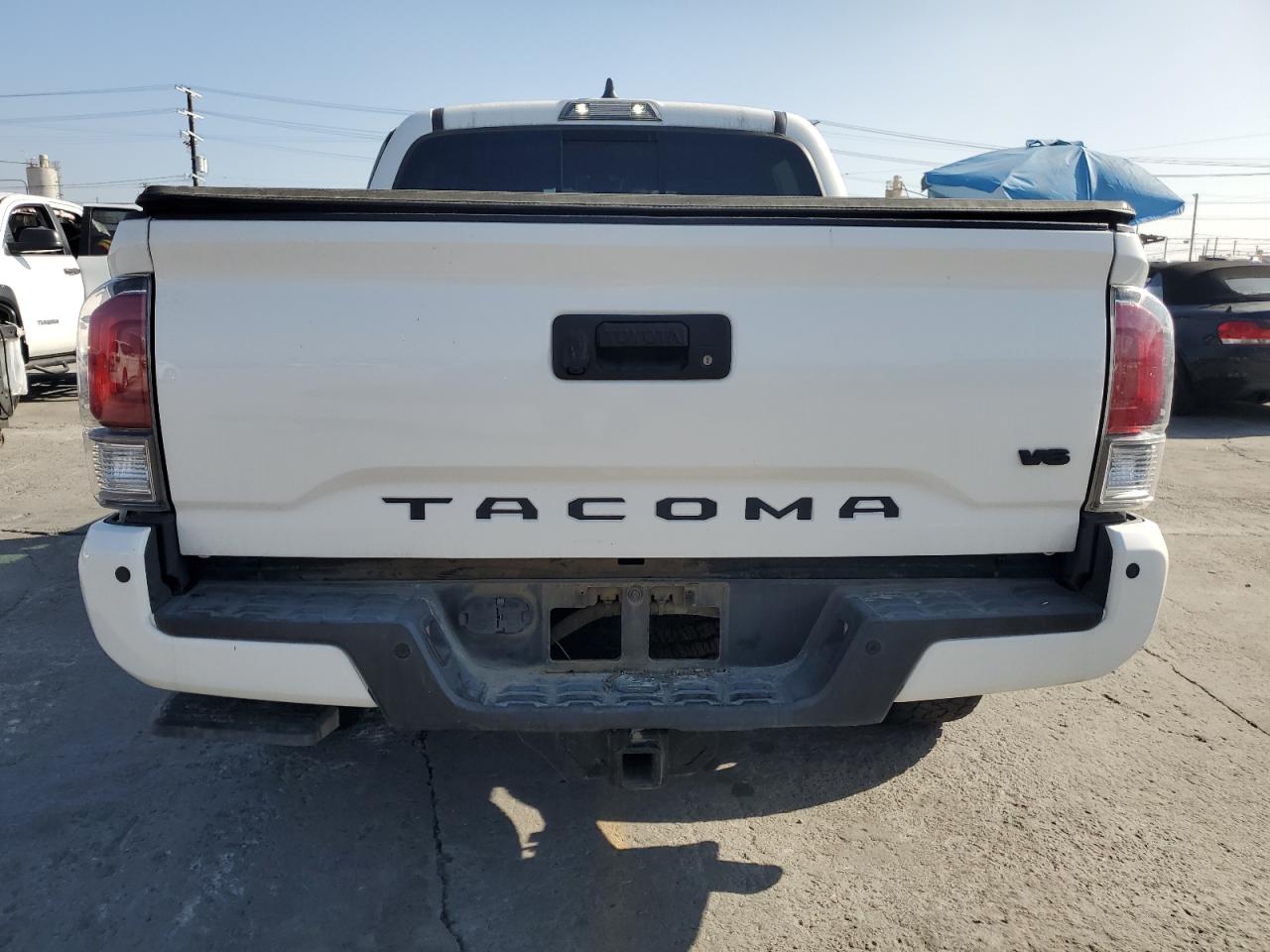 Toyota Tacoma Double Cab Image 5