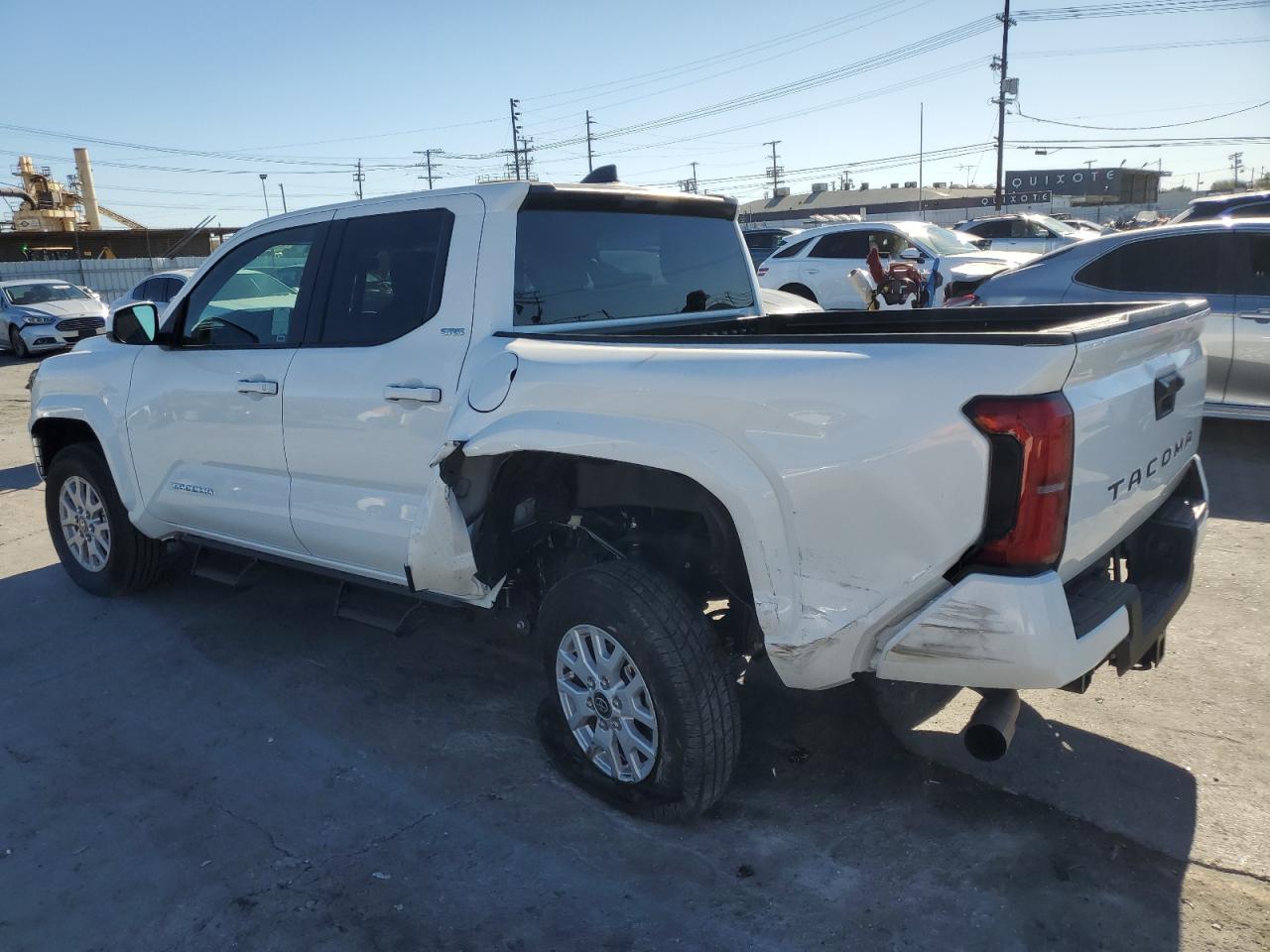 Toyota Tacoma Double Cab Image 2