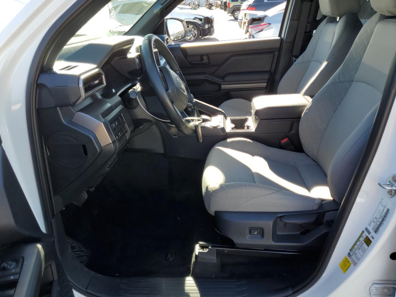 Toyota Tacoma Double Cab Image 6