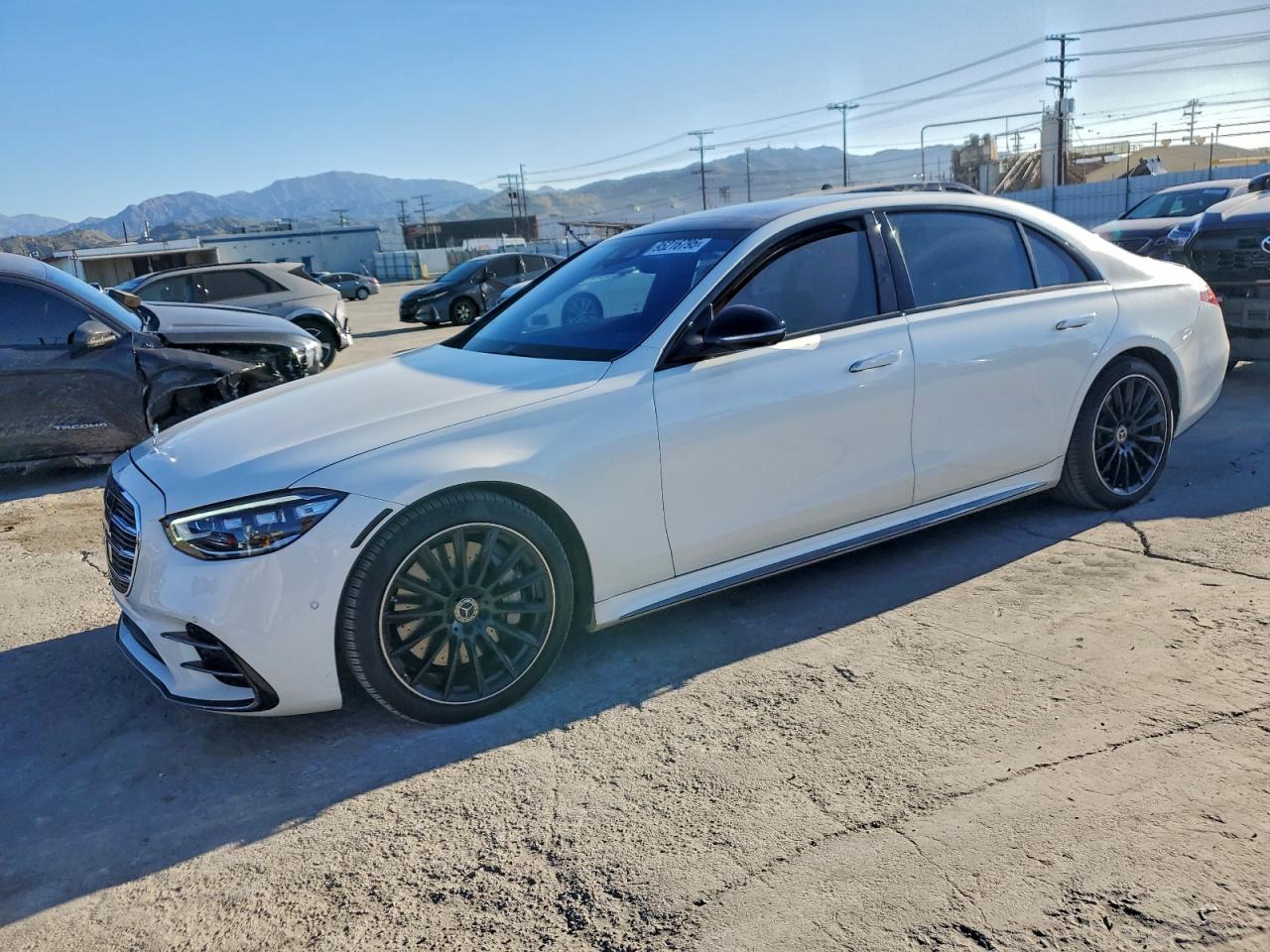 Mercedes-Benz S-Class 500 4matic Image 1