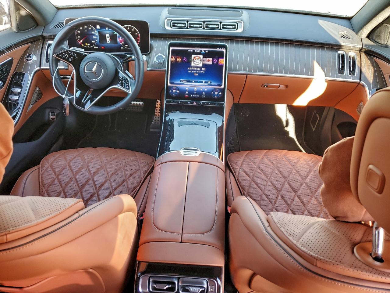 Mercedes-Benz S-Class 500 4matic Image 12