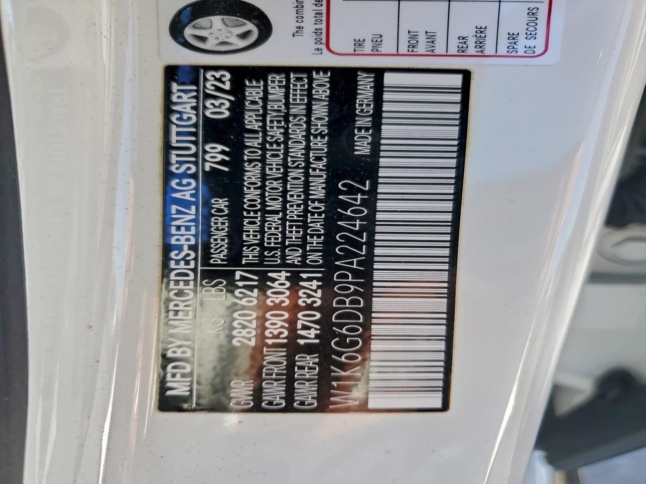 Mercedes-Benz S-Class 500 4matic Image 4