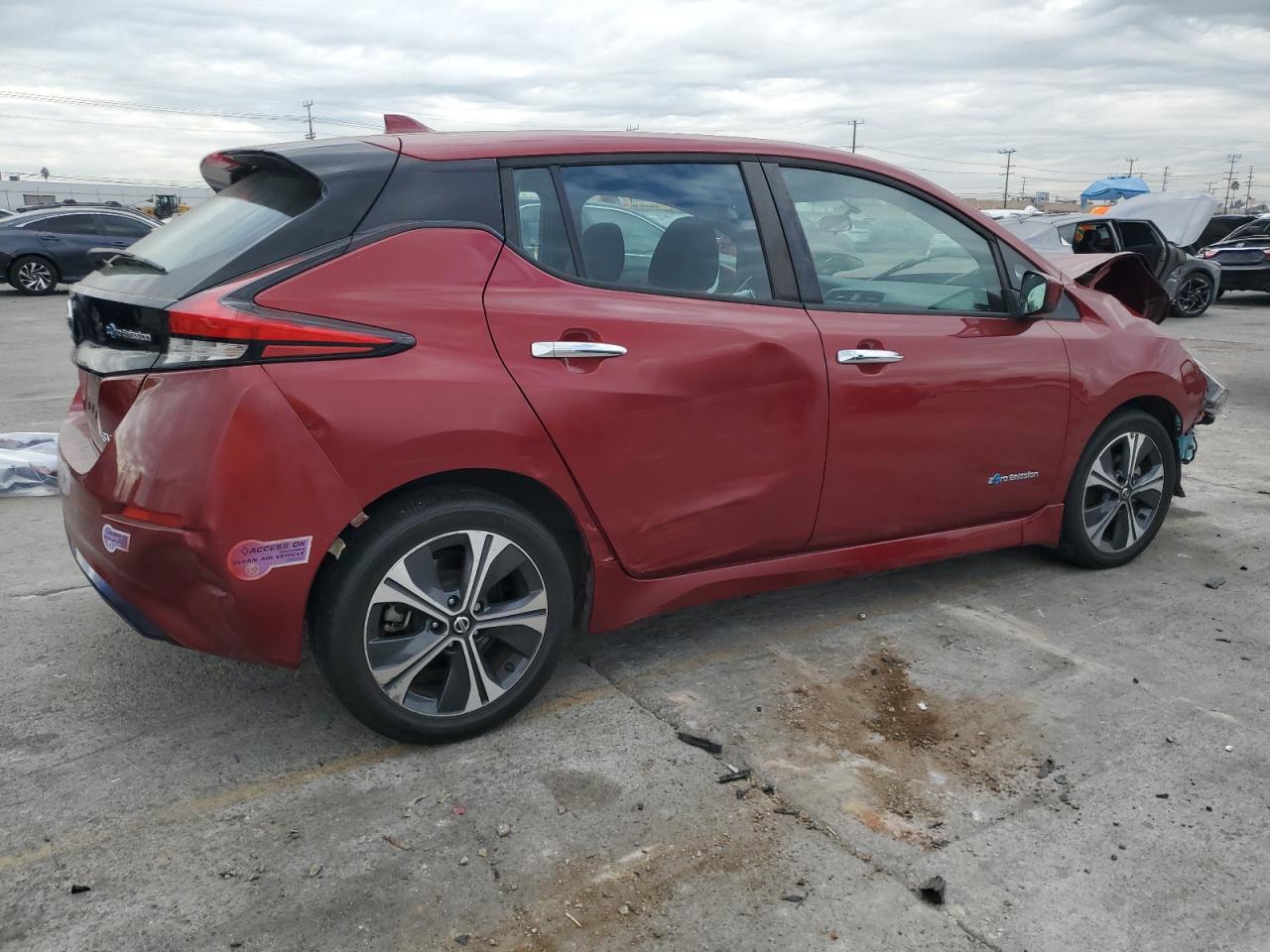 Nissan LEAF S Image 4