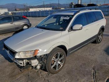  Salvage Volvo XC70