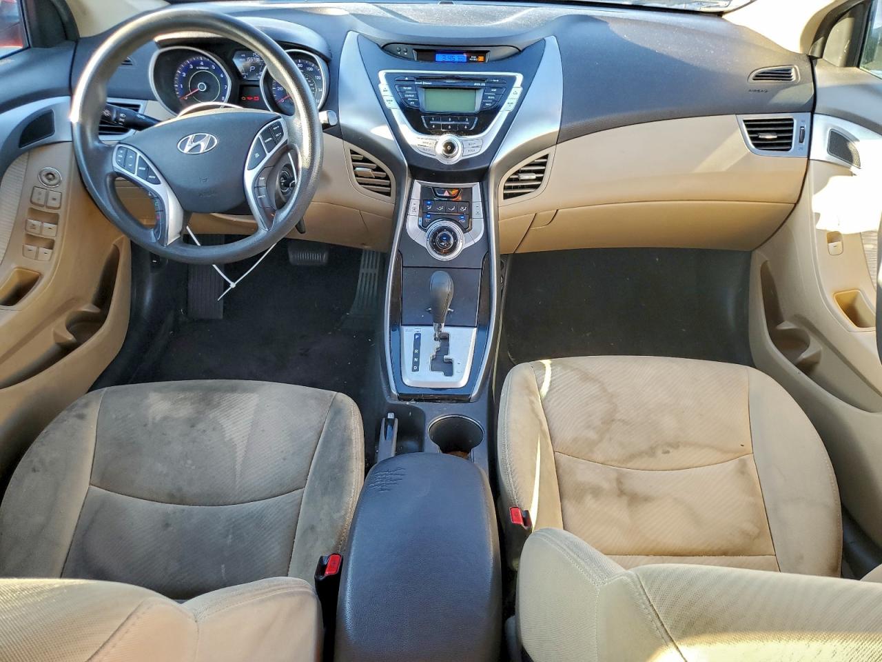 Hyundai ELANTRA Gls Image 2