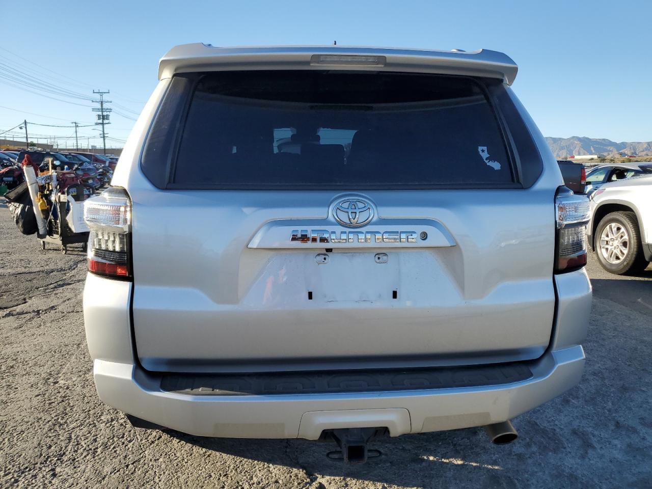 Toyota 4Runner Sr5 Image 13