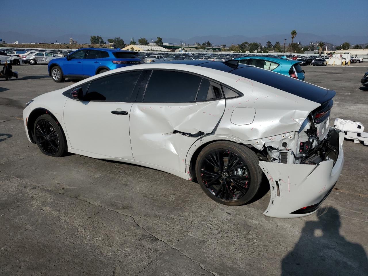 Toyota Prius Le Image 5