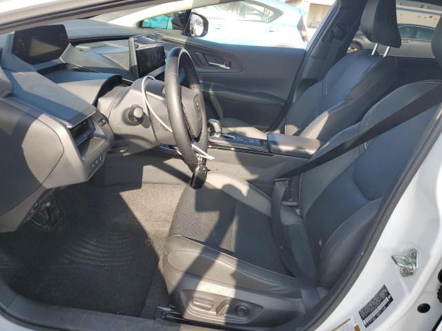 Toyota Prius Le Image 6