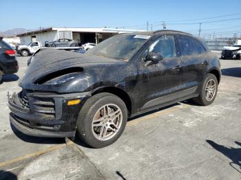  Salvage Porsche Macan