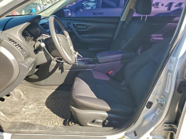 Nissan Altima 2.5 Image 12