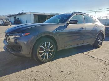  Salvage Maserati Levante