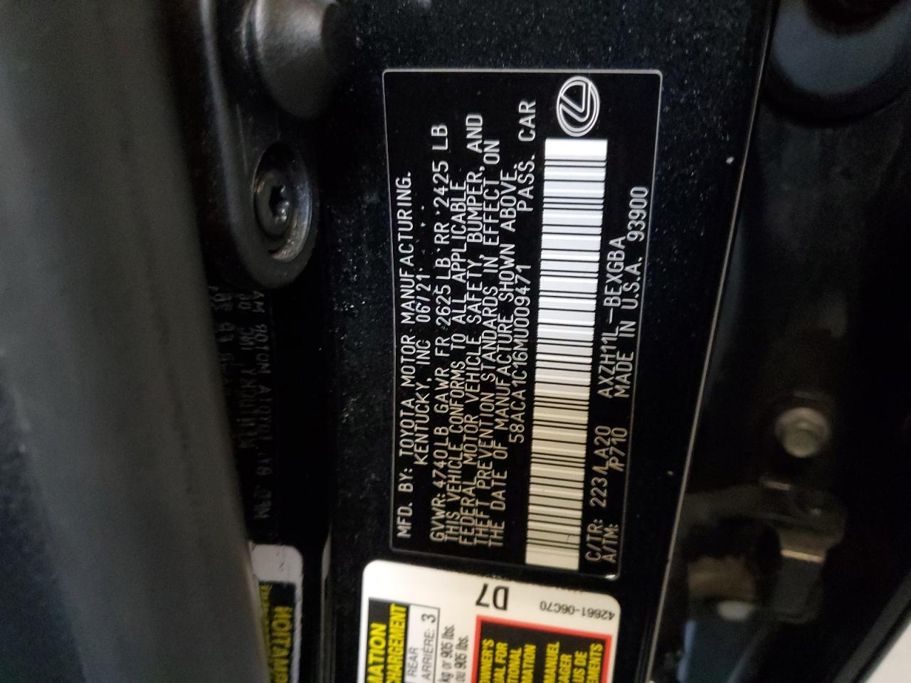 Lexus Es 300h Base Image 11