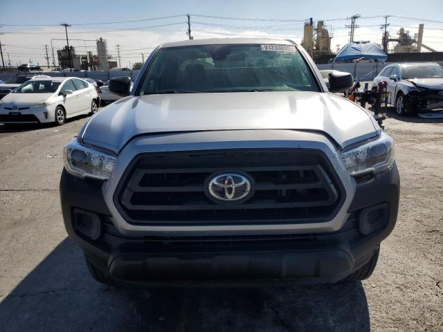 Toyota Tacoma Access Cab Image 4