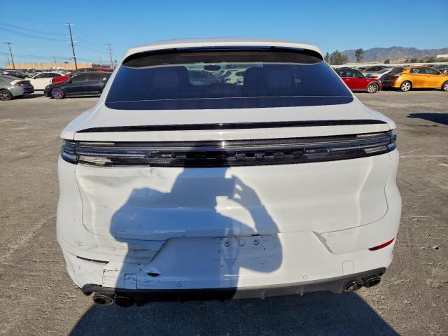 Porsche Cayenne Coupe Image 5