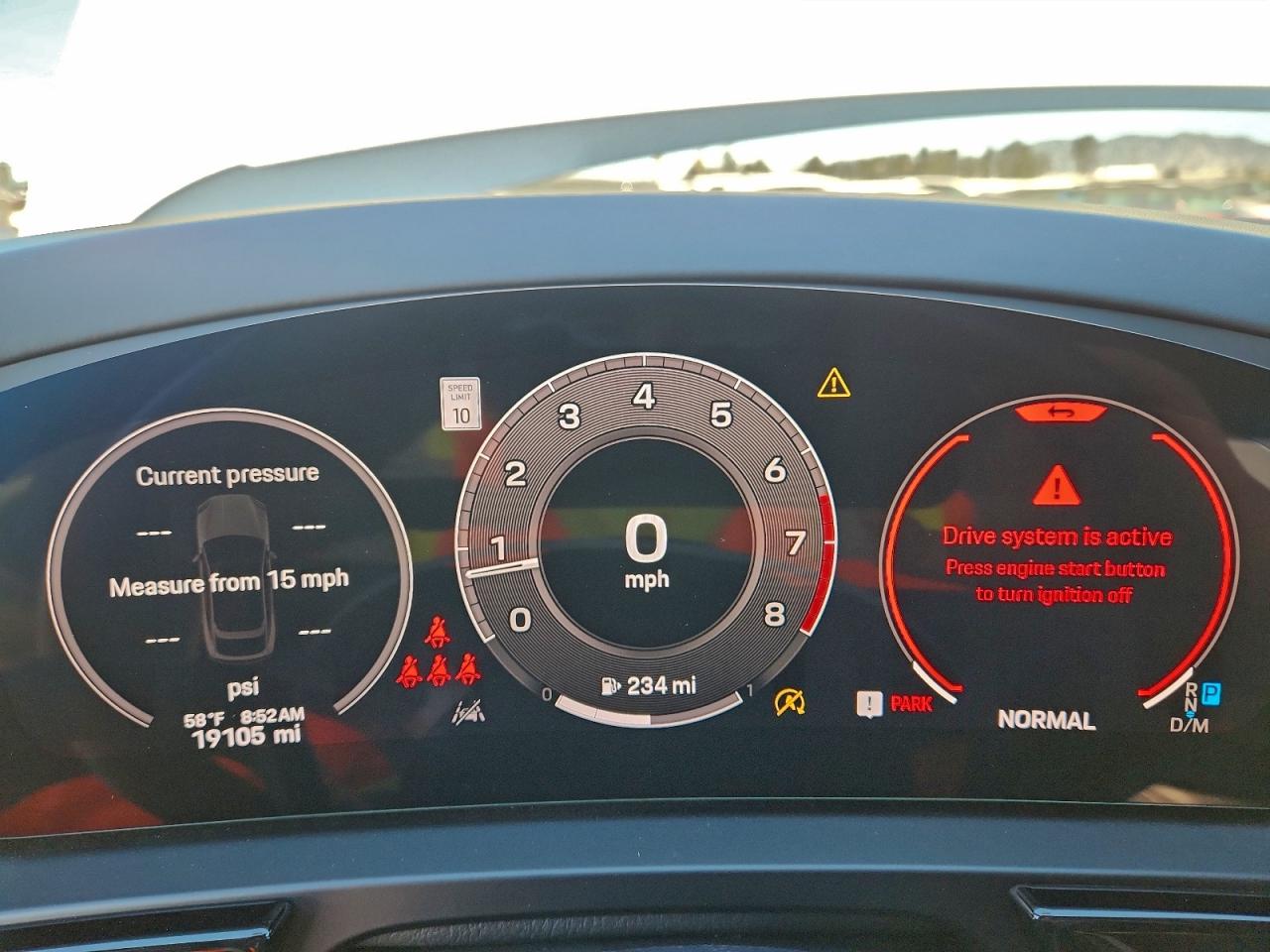 Porsche Cayenne Coupe Image 10