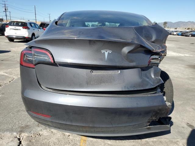 Tesla Model 3 Image 7