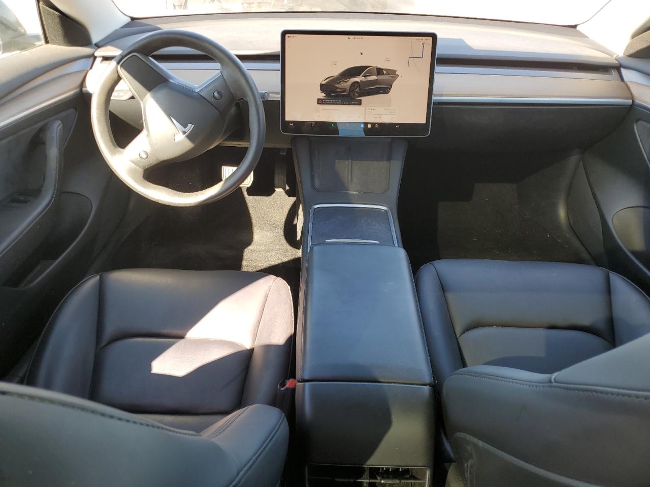 Tesla Model 3 Image 11
