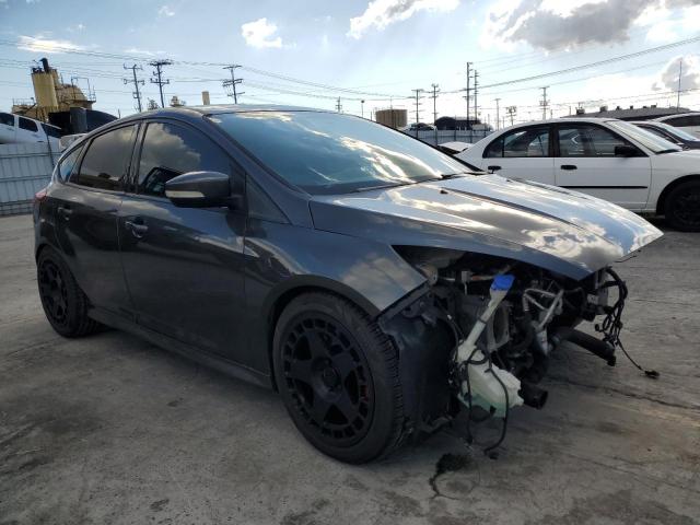 Ford Focus St Image 2