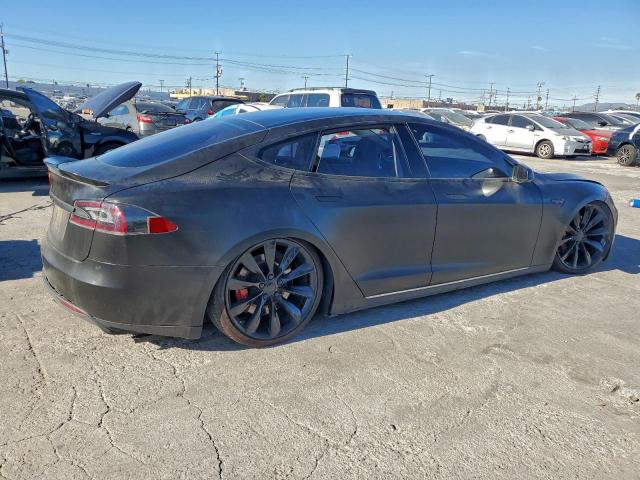 Tesla Model S Image 5