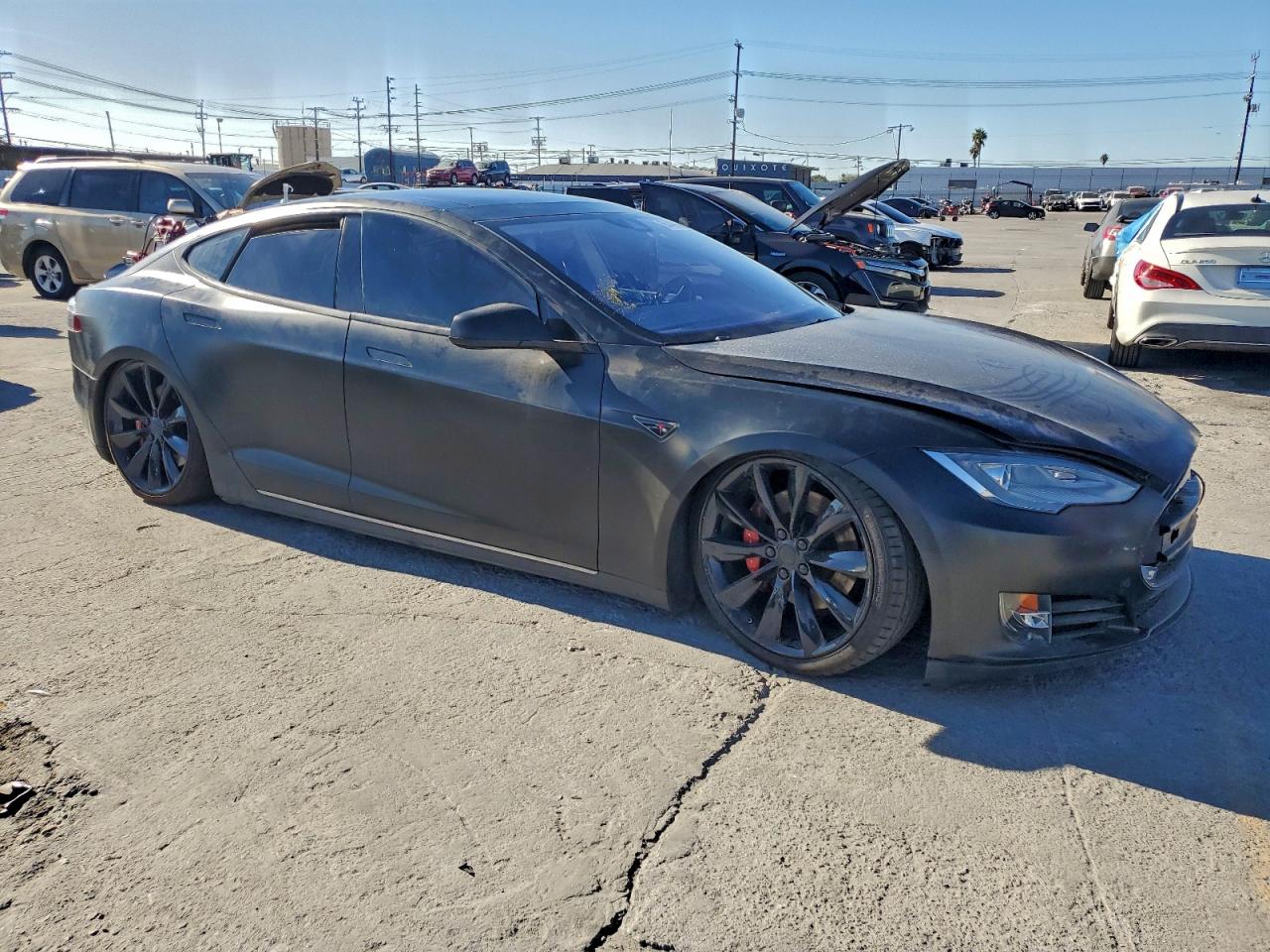 Tesla Model S Image 11