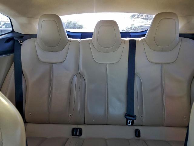 Tesla Model S Image 9