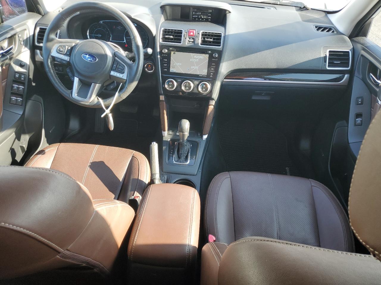 Subaru Forester 2.5i Touring Image 6