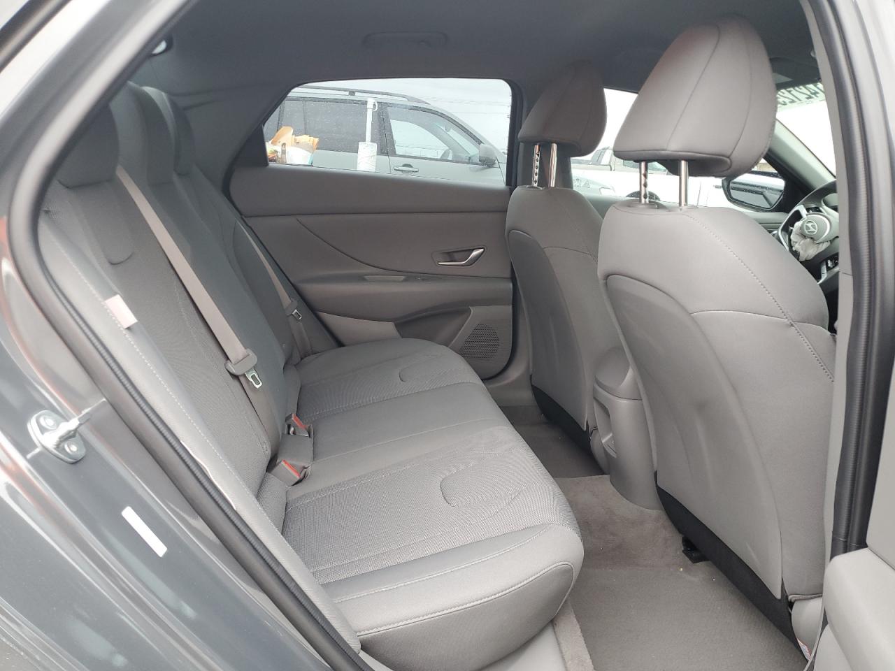 Hyundai ELANTRA Se Image 12