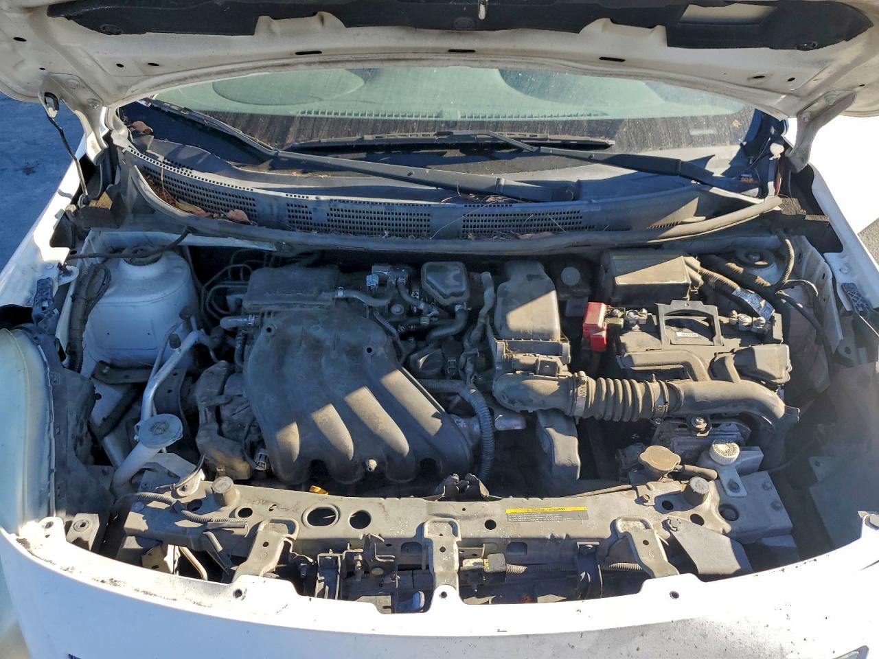 Nissan Versa S Image 7