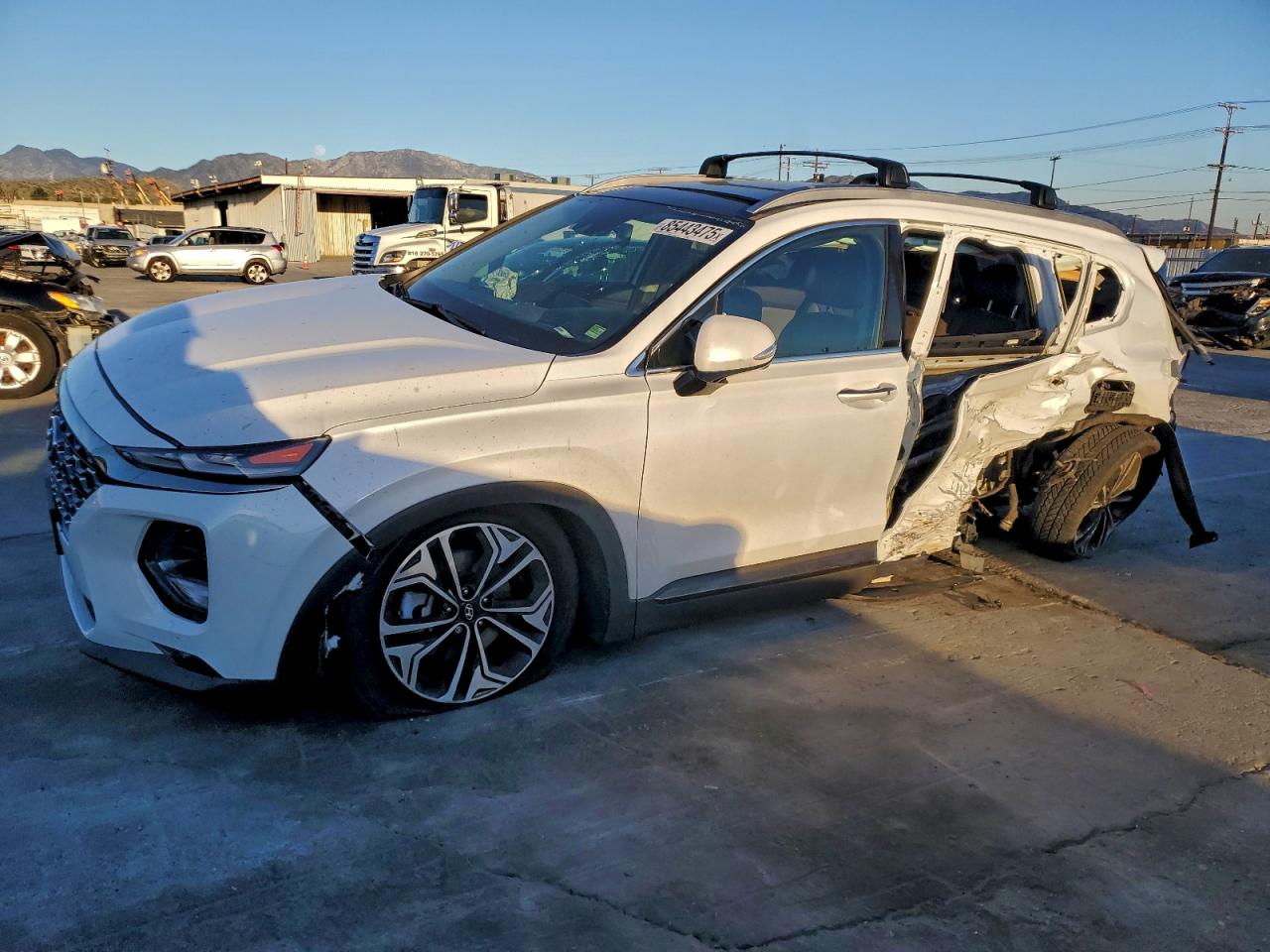 Hyundai SANTA FE Limited Image 1