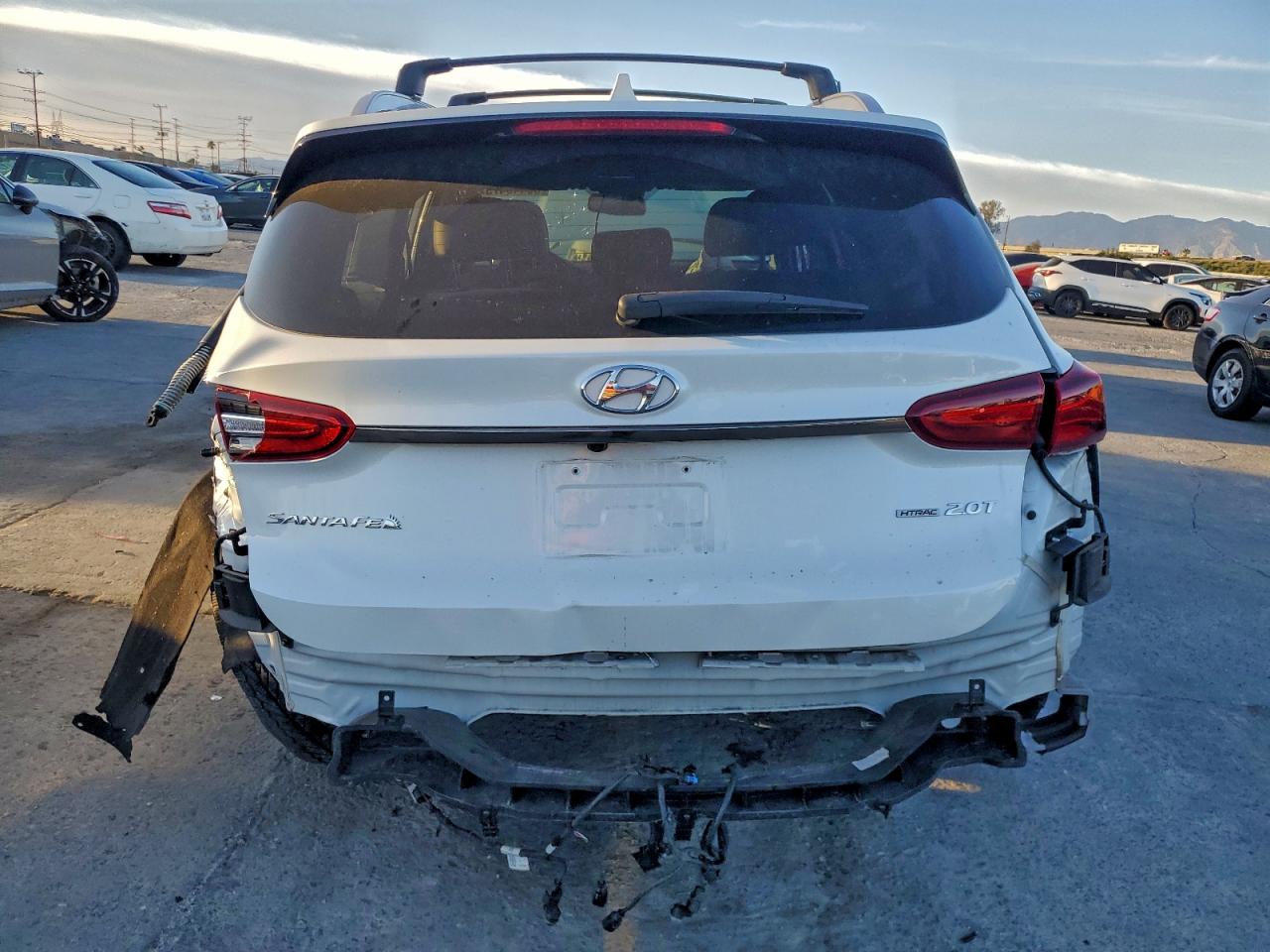 Hyundai SANTA FE Limited Image 4