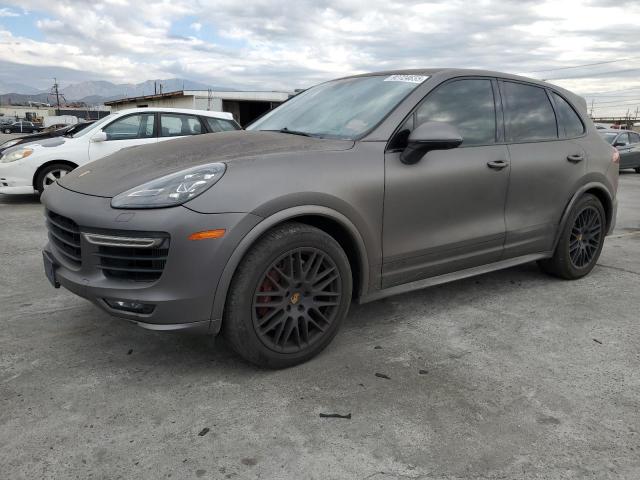  Salvage Porsche Cayenne