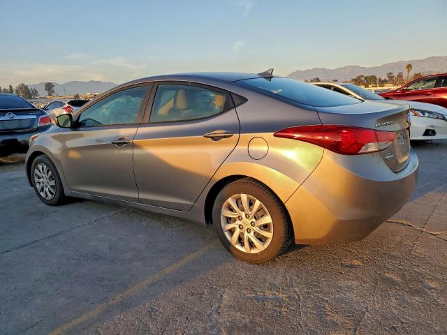 Hyundai ELANTRA Gls Image 6