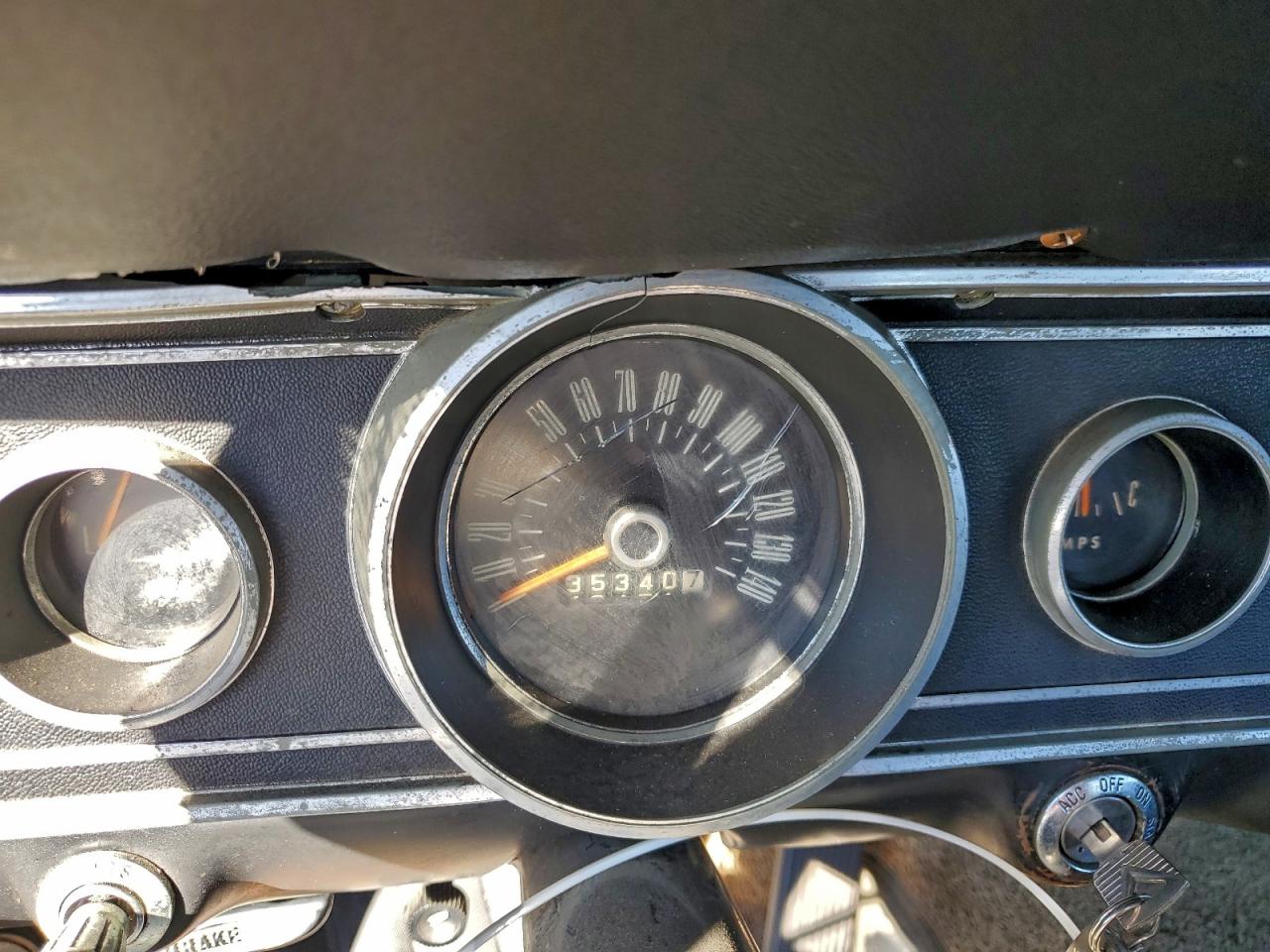 Ford Mustang Image 11