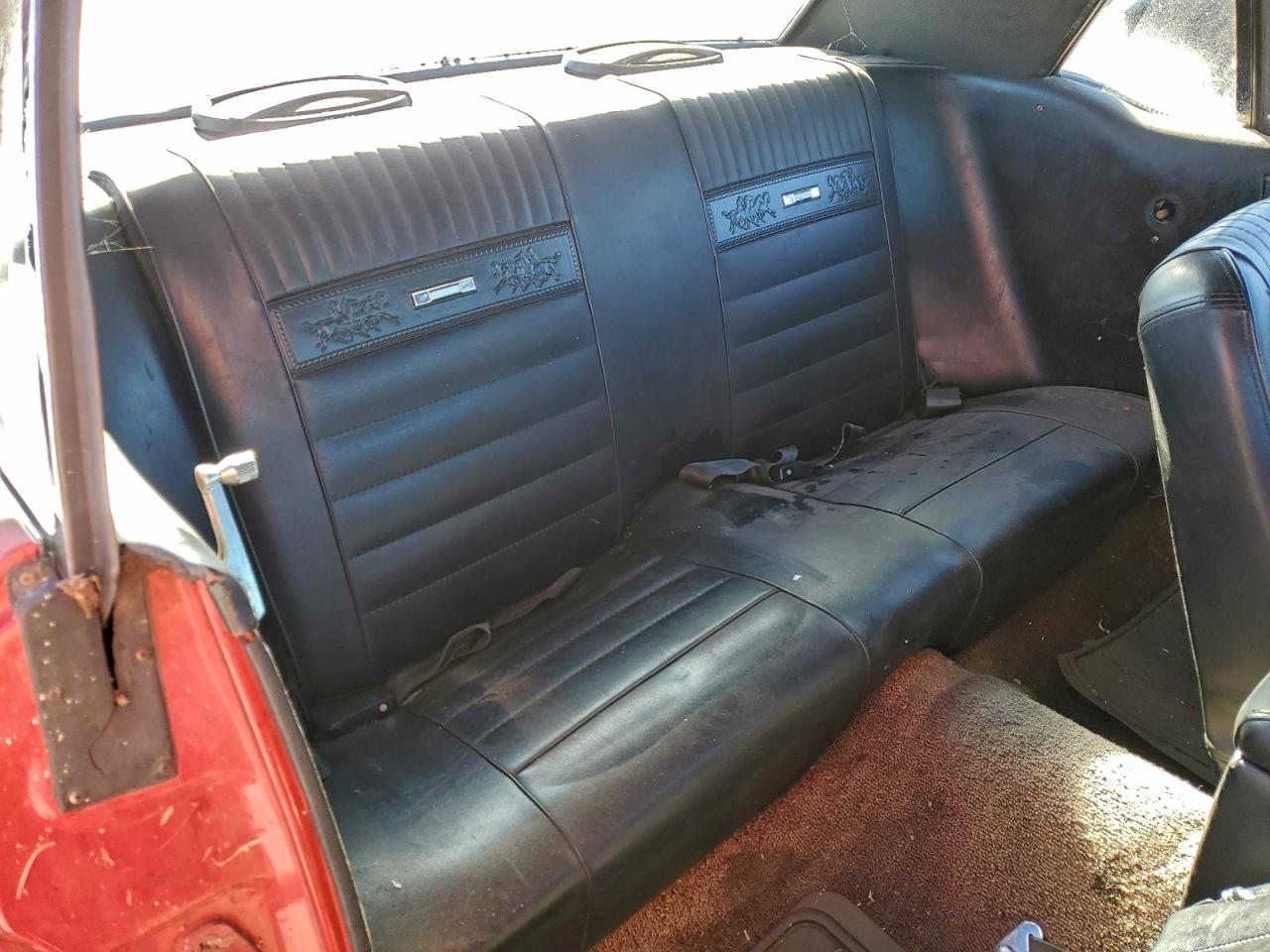 Ford Mustang Image 7