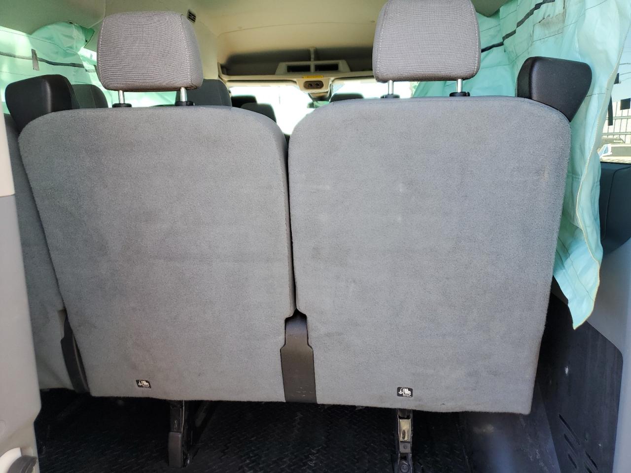 Ford Transit T-150 Image 10