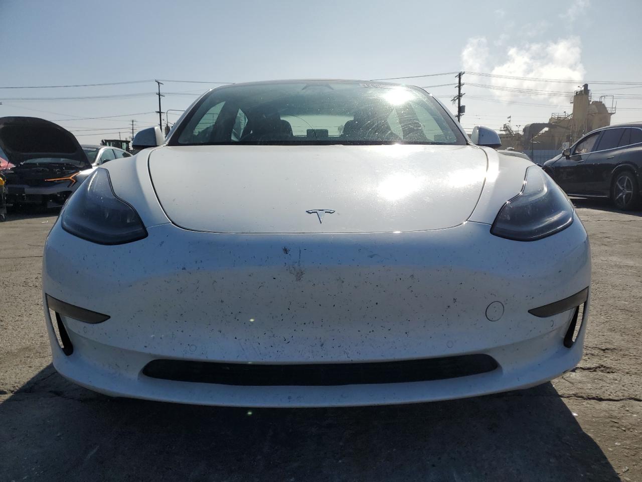 Tesla Model 3 Image 3