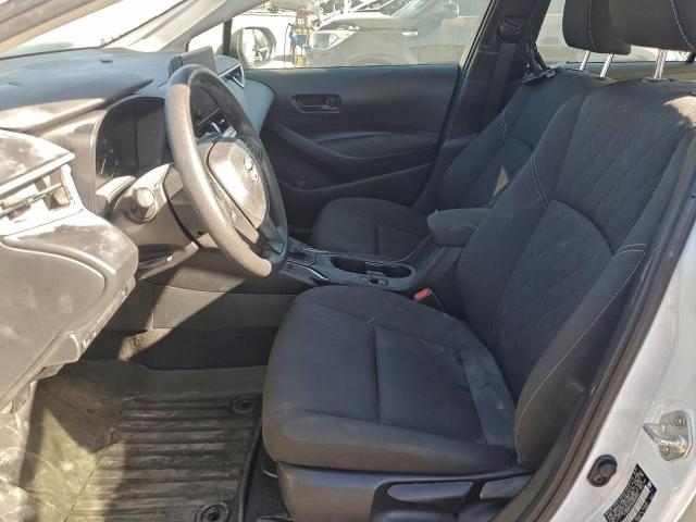 Toyota Corolla Le Image 8