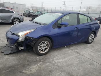  Salvage Toyota Prius