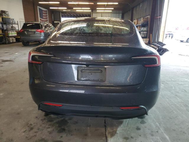 Tesla Model 3 Image 5